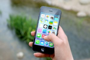 iPhone Popular in China Despite High Price